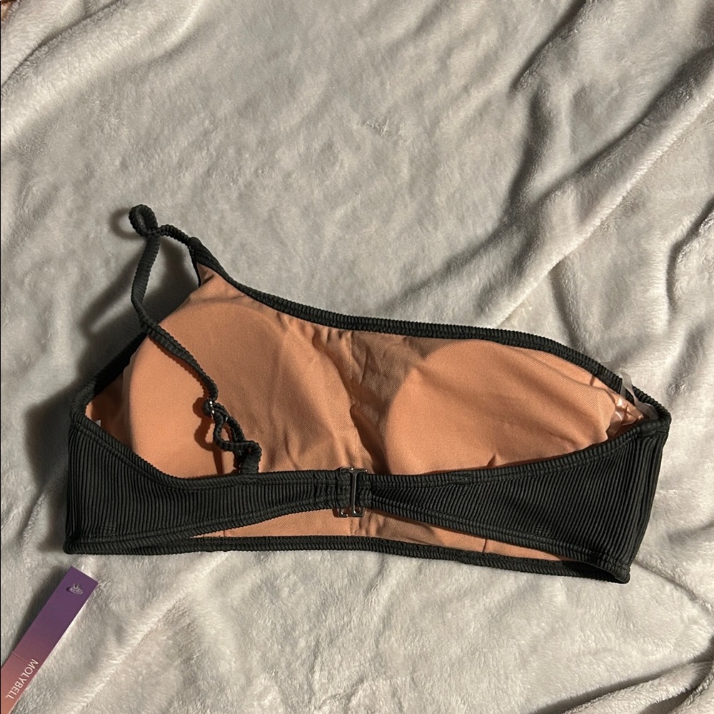 Chic Dark Green Ribbed Bikini Top - Picture 4 of 4